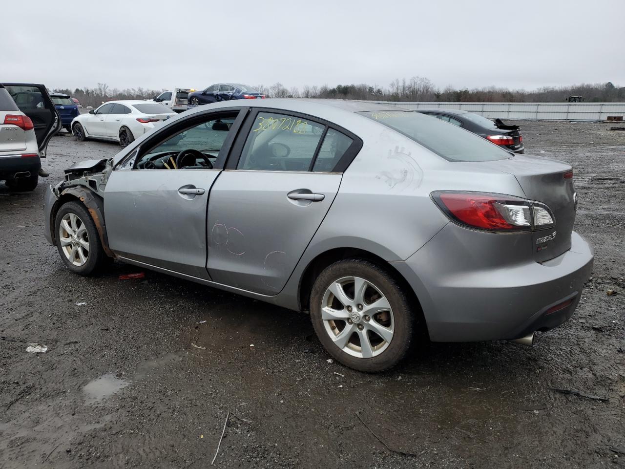 Изображение 2 2010 MAZDA 3 I 2010 с VIN JM1BL1SF5A1184564