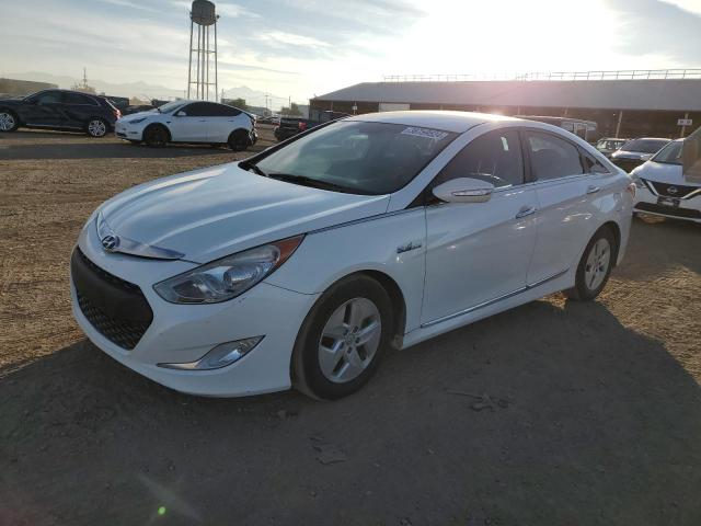 Image 1 of 2012 HYUNDAI SONATA HYBRID 2012 with VIN KMHEC4A49CA042215