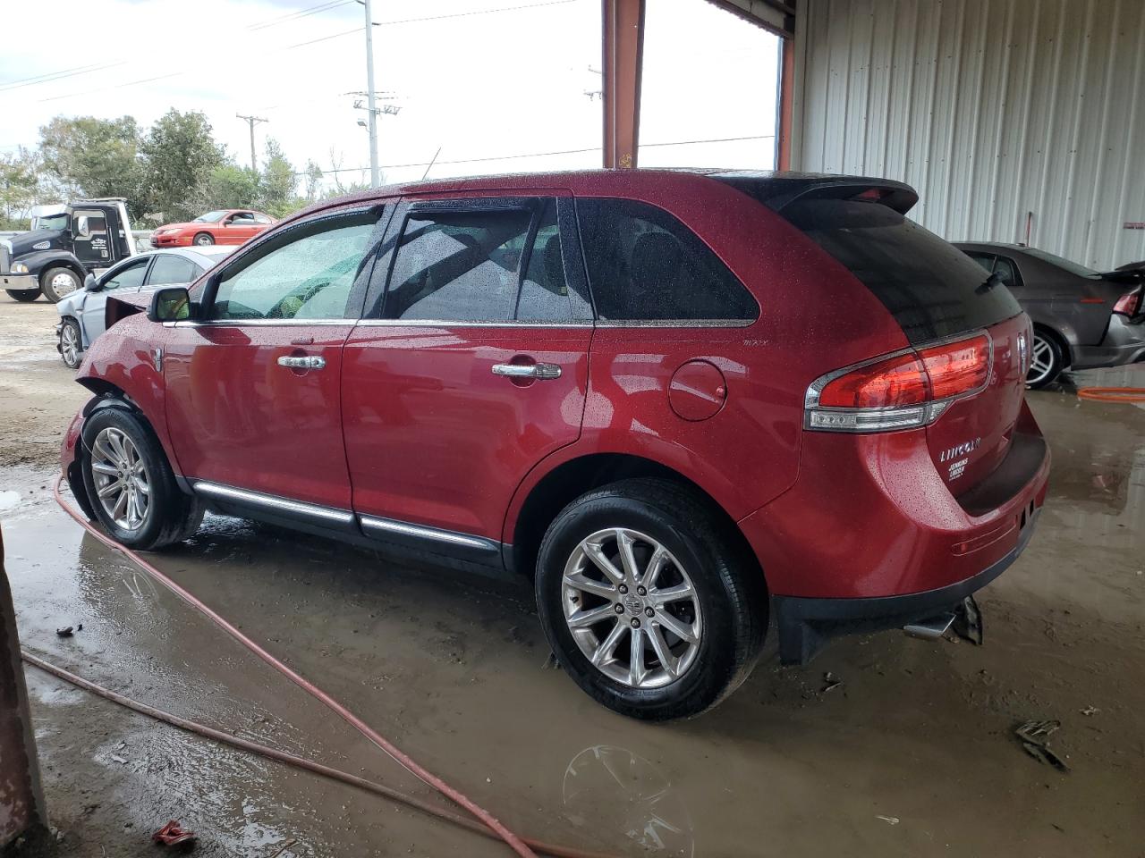 Image 2 of 2013 LINCOLN MKX  2013 with VIN 2LMDJ6JK6DBL30635
