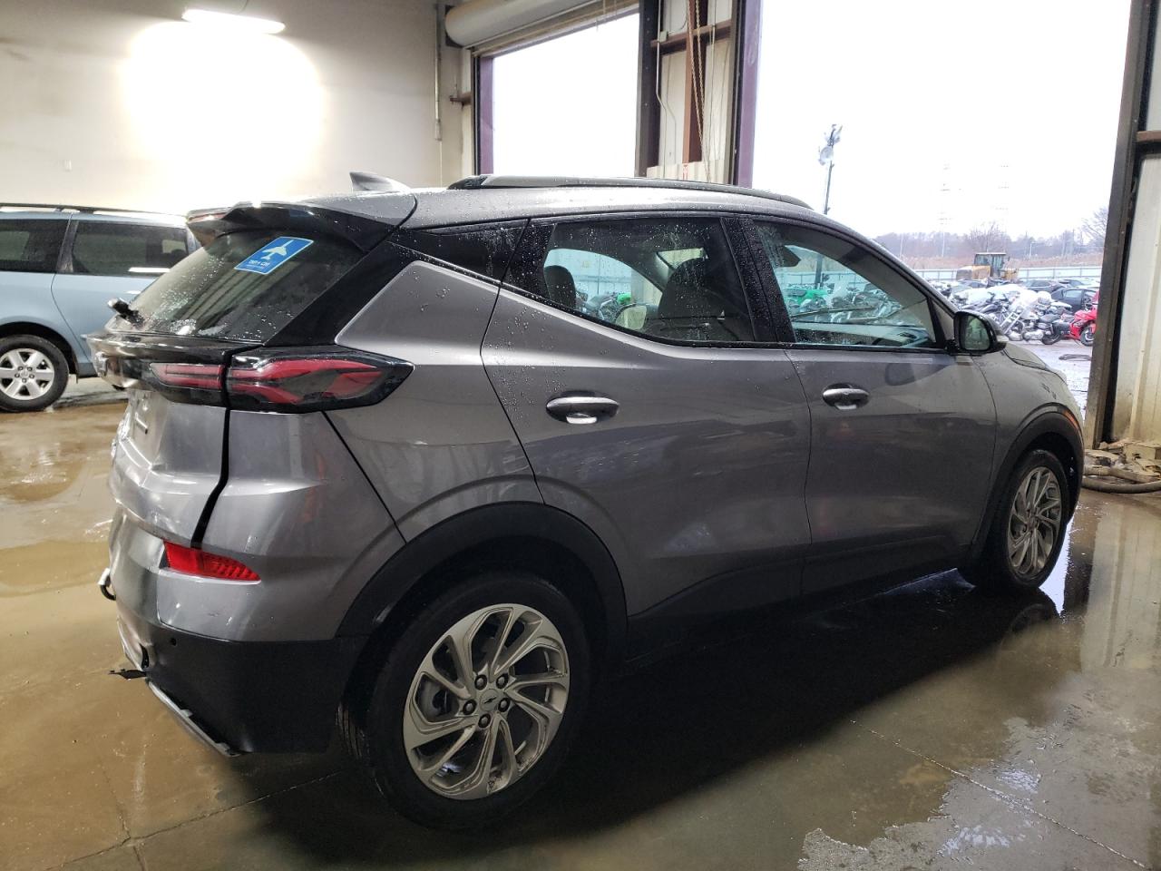 Image 3 of 2023 CHEVROLET BOLT EUV LT 2023 with VIN 1G1FY6S09P4130020