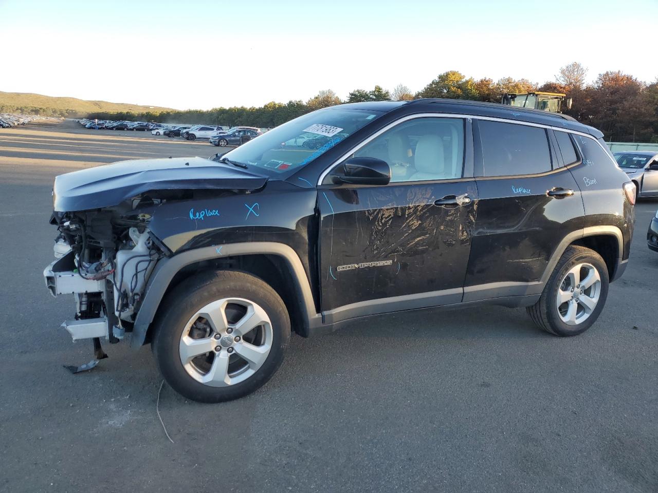 Image 1 of 2018 JEEP COMPASS LATITUDE 2018 with VIN 3C4NJDBB7JT155268