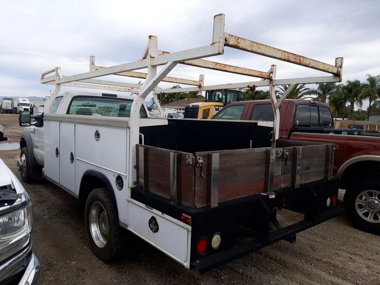Obraz 2 z 2005 FORD F450 SUPER DUTY 2005 z VIN 1FDXF46P15EB22137