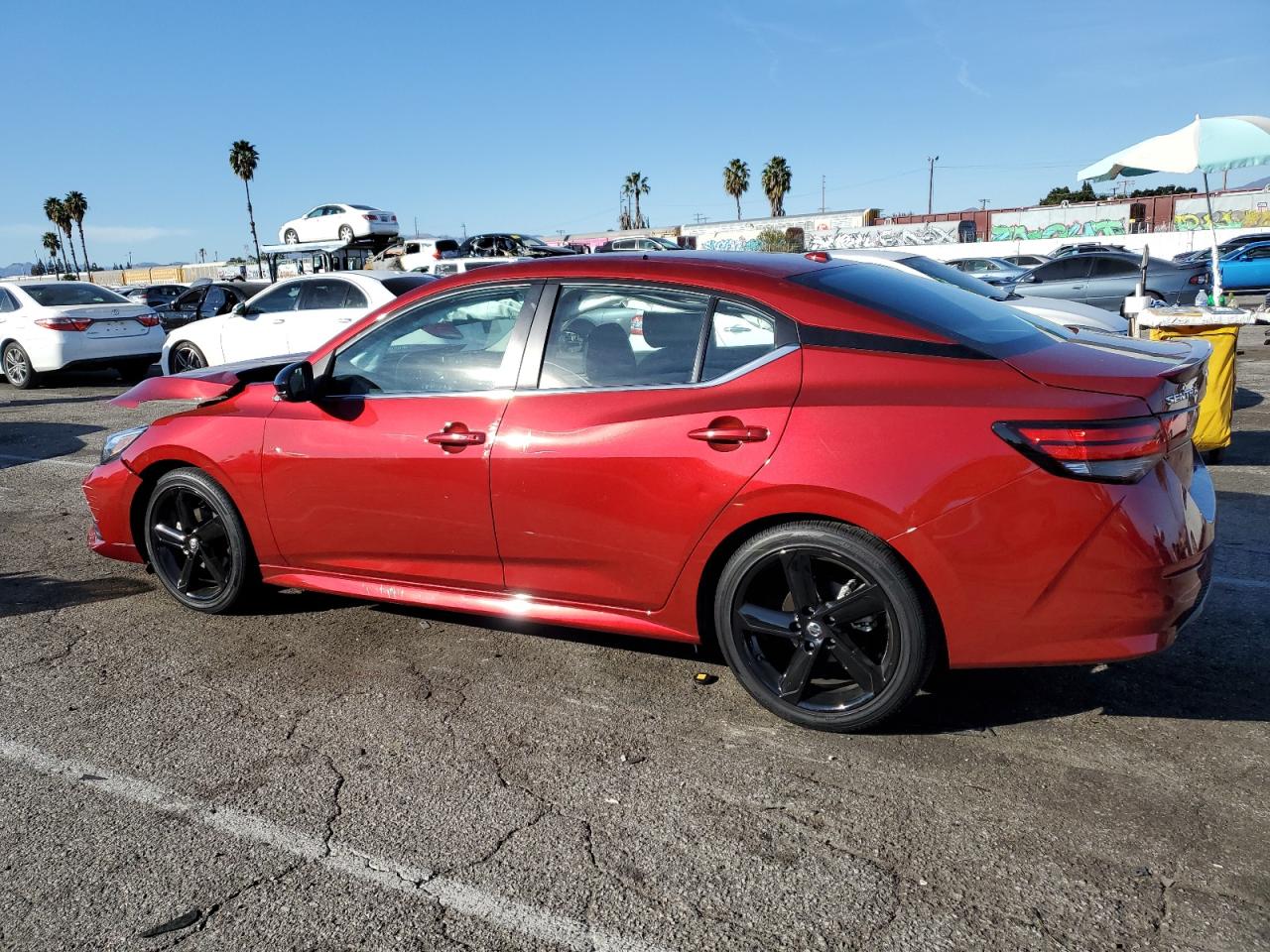 Image 2 of 2022 NISSAN SENTRA SR 2022 with VIN 3N1AB8DV9NY312823