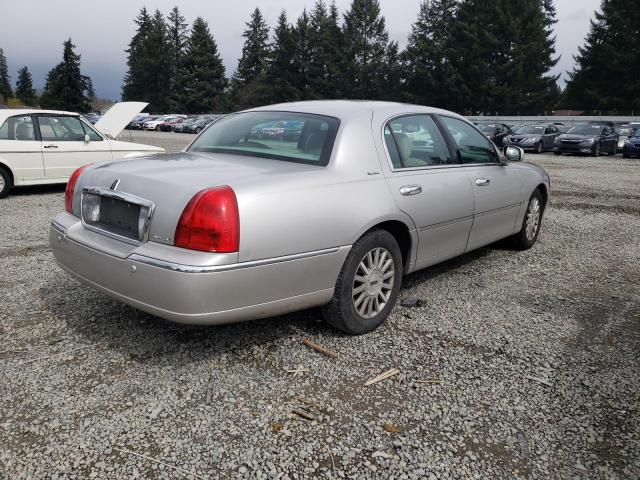 Image 3 of 2004 LINCOLN TOWN CAR EXECUTIVE 2004 with VIN 1LNHM81W04Y674726
