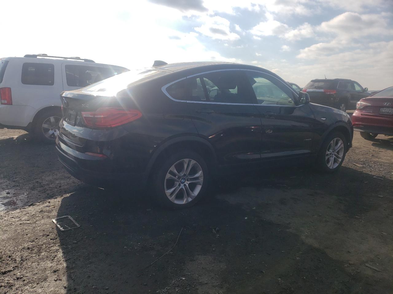 Image 3 of 2015 BMW X4 XDRIVE28I 2015 with VIN 5UXXW3C55F0F88946