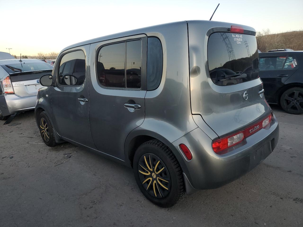 Obraz 2 z 2010 NISSAN CUBE BASE 2010 z VIN JN8AZ2KR8AT163615