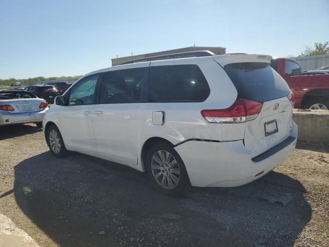 Obraz 2 z 2012 TOYOTA SIENNA XLE 2012 z VIN 5TDDK3DC3CS037059