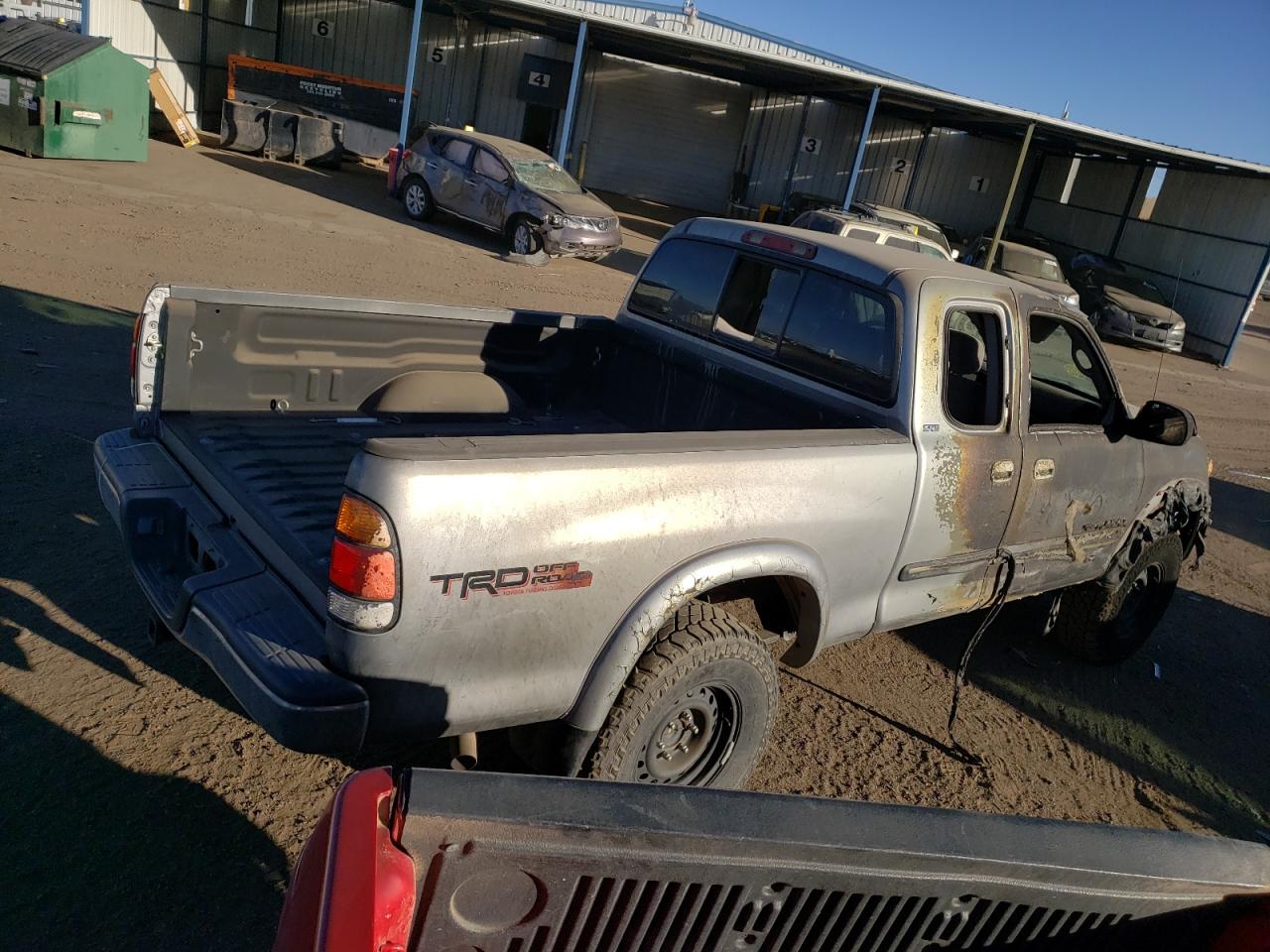 Image 3 of 2003 TOYOTA TUNDRA ACCESS CAB SR5 2003 with VIN 5TBBT44183S404684