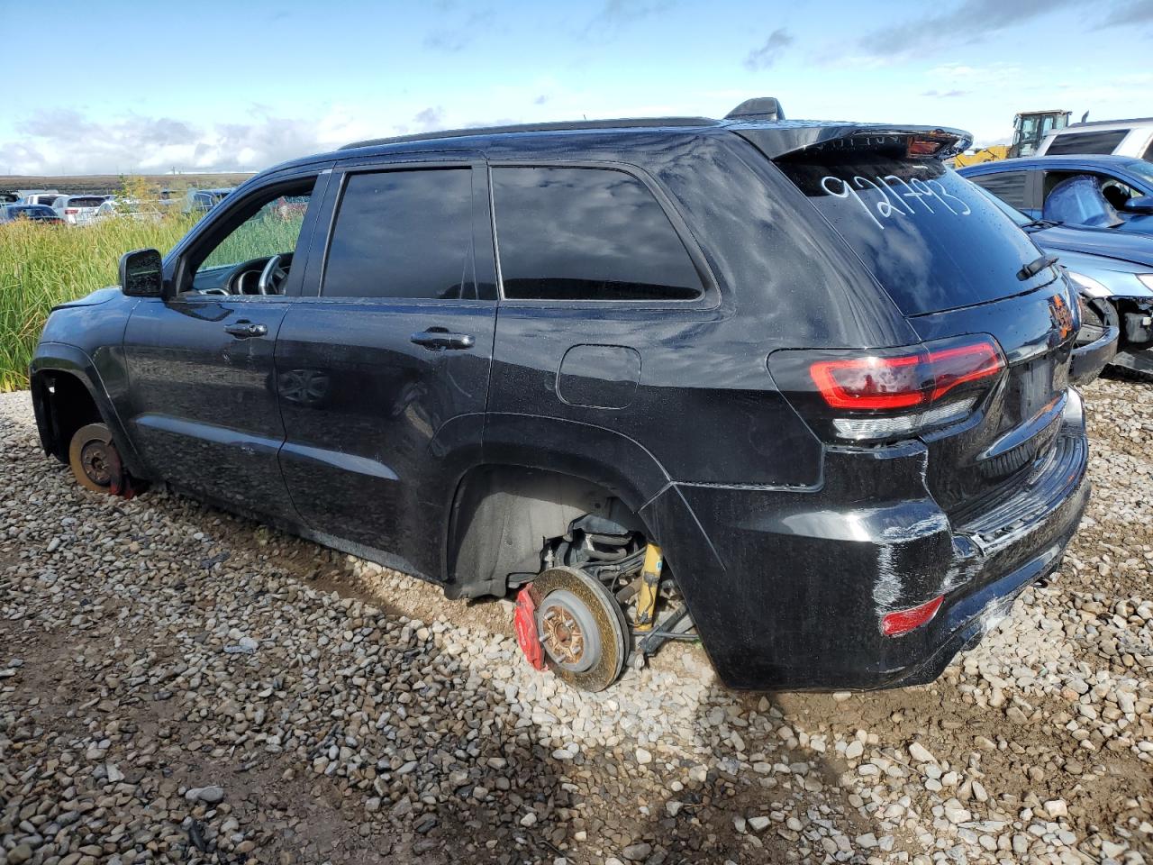 Изображение 2 Jeep Grand Cherokee Srt-8 2015 с VIN 1C4RJFDJ5FC921793