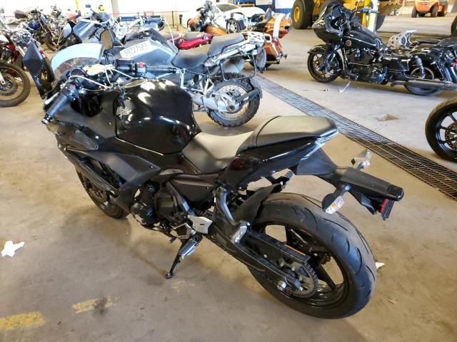 Obraz 3 z 2017 KAWASAKI EX650 J 2017 z VIN JKAEXEJ10HDA00040