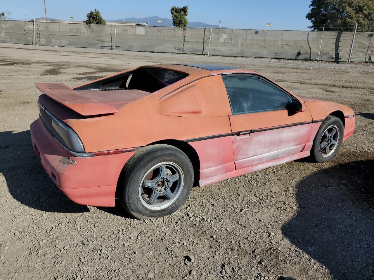 Изображение 3 1987 PONTIAC FIERO GT 1987 с VIN 1G2PG1197HP232714