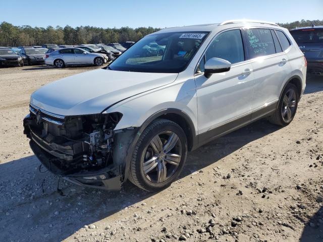 Image 1 of 2018 VOLKSWAGEN TIGUAN SEL PREMIUM 2018 with VIN 3VV5B7AX6JM006602