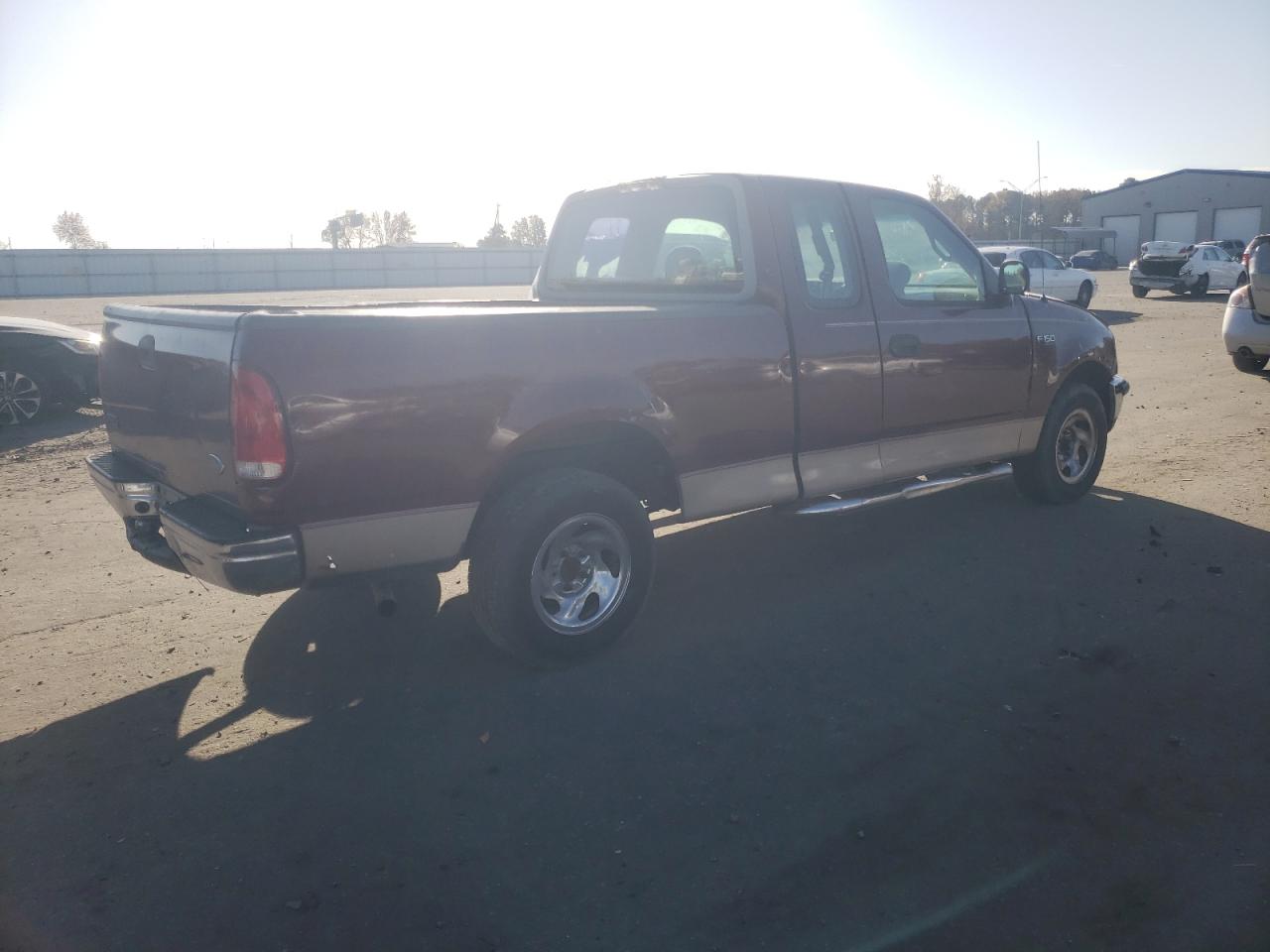 Image 3 of 1998 FORD F150  1998 with VIN 1FTZX1725WNB54957