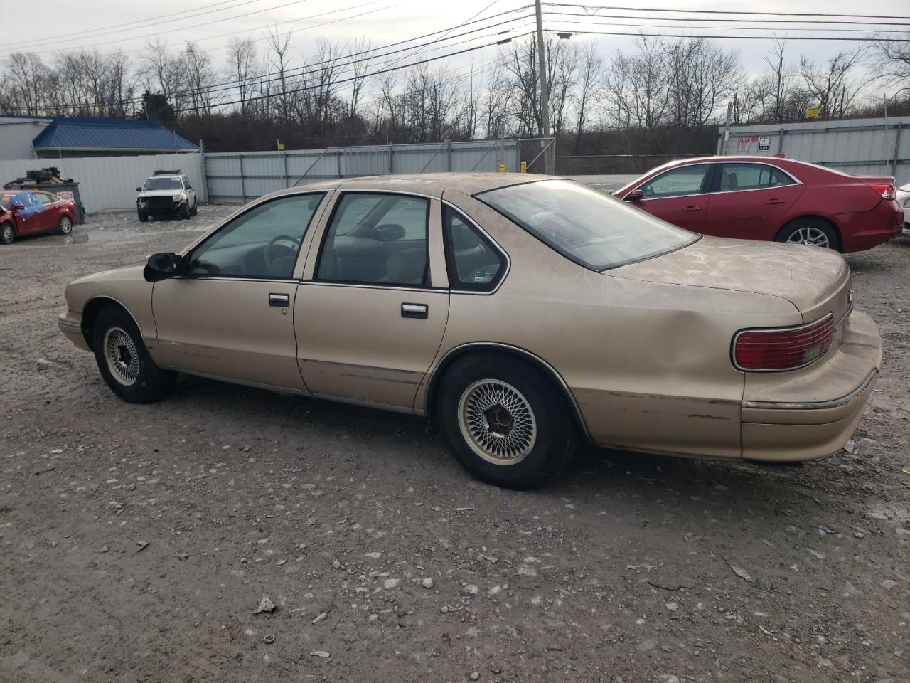 Obraz 2 z 1995 CHEVROLET CAPRICE / IMPALA CLASSIC SS 1995 z VIN 1G1BL52PXSR122427