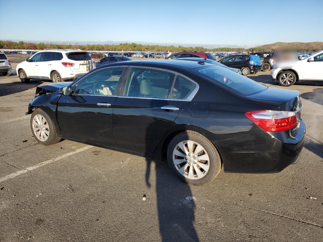 Image 2 of 2013 HONDA ACCORD EXL 2013 with VIN 1HGCR2F85DA008771