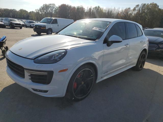2017 PORSCHE CAYENNE GTS 2017 image
