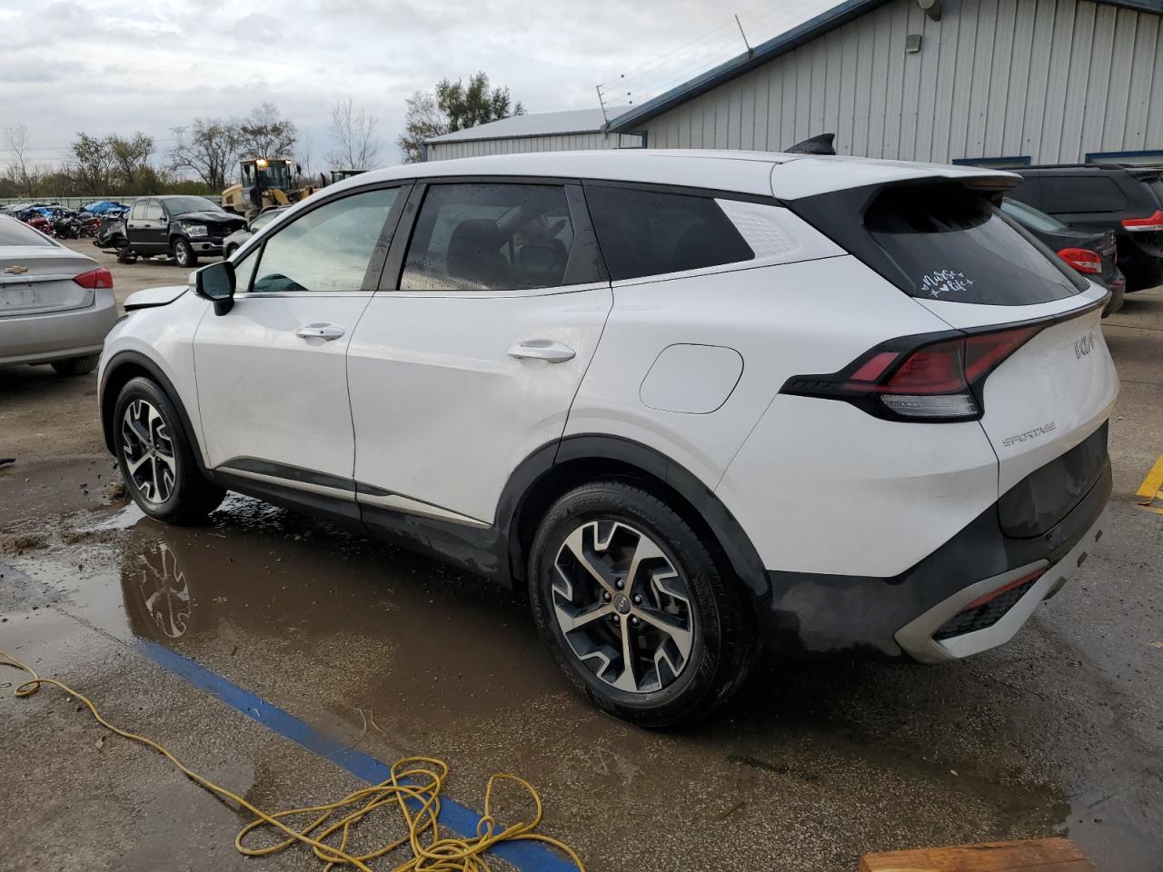 Изображение 2 2023 KIA SPORTAGE EX 2023 с VIN 5XYK33AF2PG037950