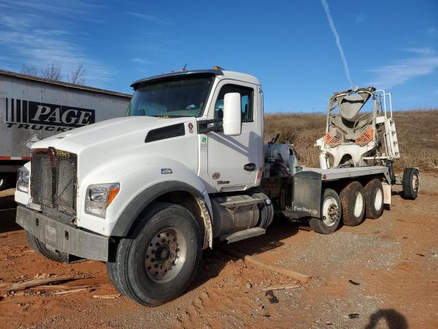 Image 2 of 2021 KENWORTH CONSTRUCTION T880 2021 with VIN 1NKZLK0X7MJ446507