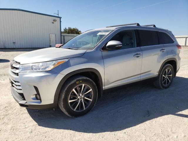 Obraz 1 z 2019 TOYOTA HIGHLANDER SE 2019 z VIN 5TDKZRFH5KS571483