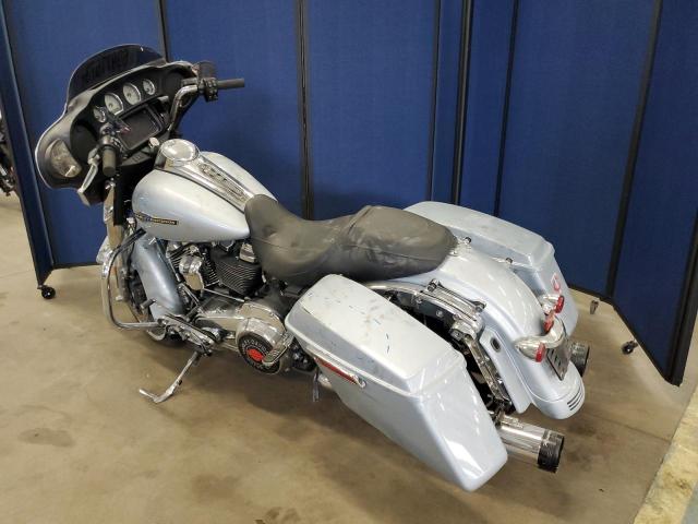 Image 3 of 2023 HARLEY-DAVIDSON FLHX  2023 with VIN 1HD1KBC18PB601975