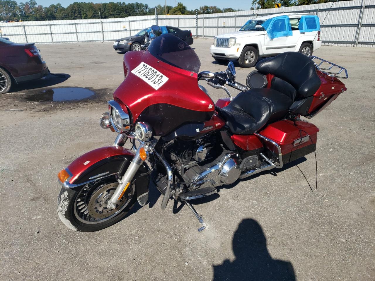 Image 2 of 2013 HARLEY-DAVIDSON FLHTK ELECTRA GLIDE ULTRA LIMITED 2013 with VIN 1HD1KEM15DB691503