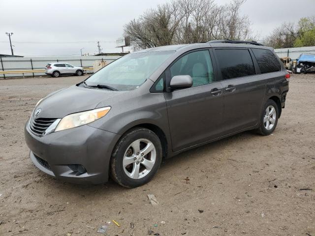 Изображение 2012 TOYOTA SIENNA LE 2012