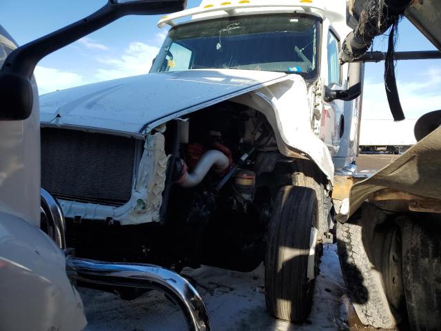 Image 2 of 2019 INTERNATIONAL LT625  2019 with VIN 3HSDZAPR0KN070892
