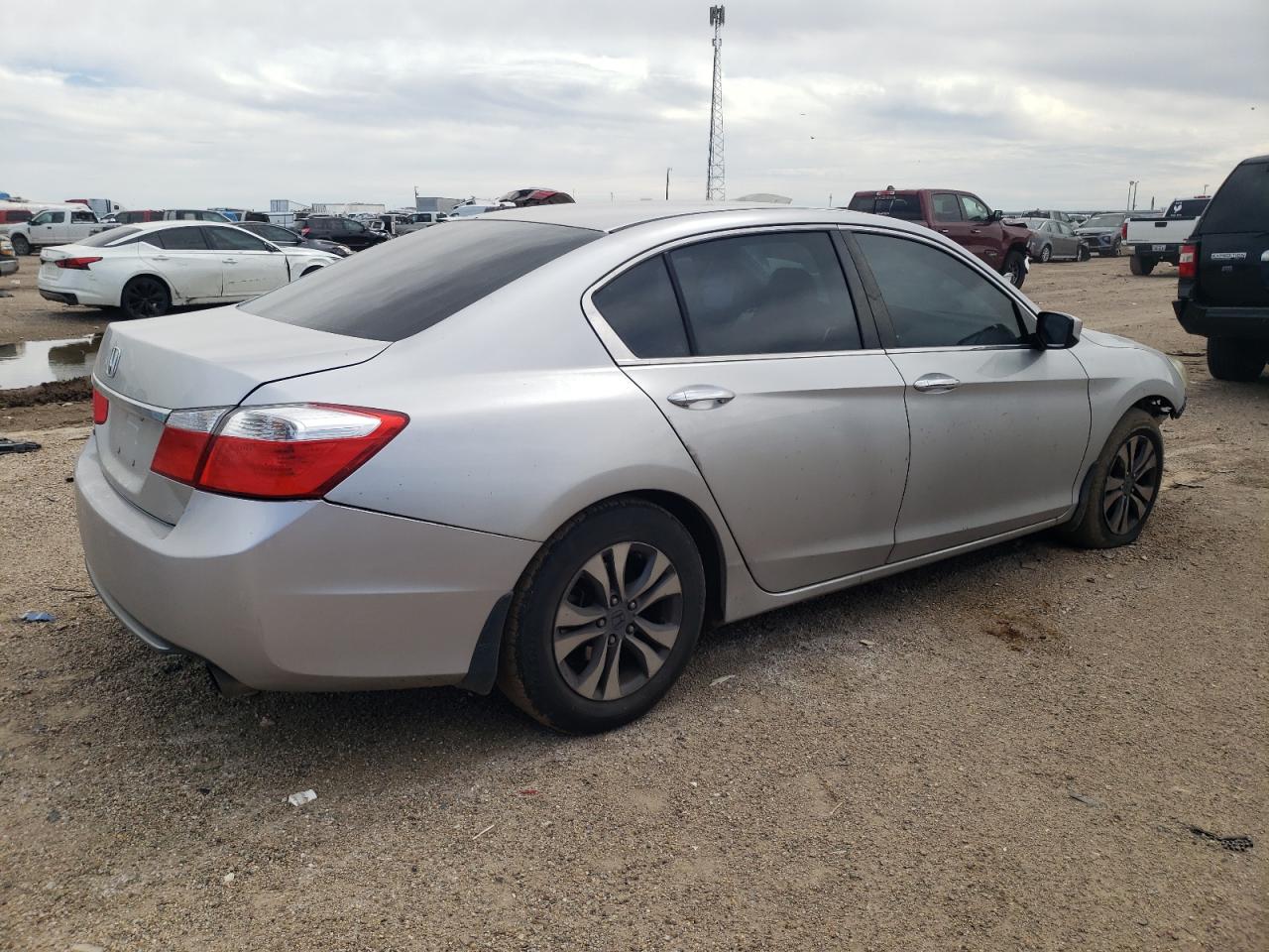 Obraz 3 z 2013 HONDA ACCORD LX 2013 z VIN 1HGCR2F39DA065463