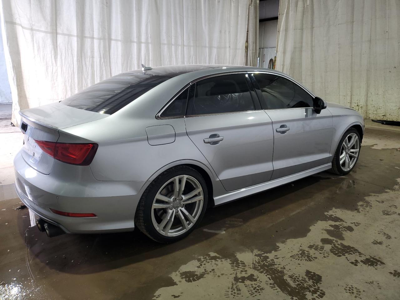 Image 3 of 2015 AUDI S3 PRESTIGE 2015 with VIN WAUFFGFF9F1079858