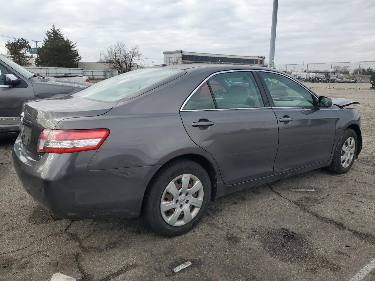 Изображение 3 2010 TOYOTA CAMRY BASE 2010 с VIN JTNBF3EK6A3003600