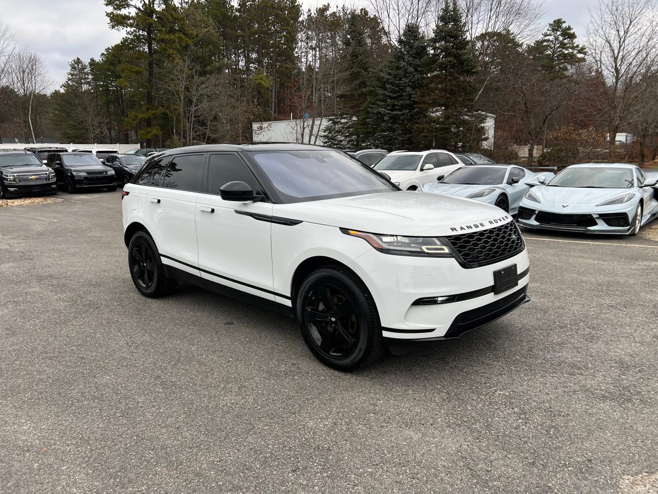 Изображение 2 2018 LAND ROVER RANGE ROVER VELAR S 2018 с VIN SALYB2RX1JA743859