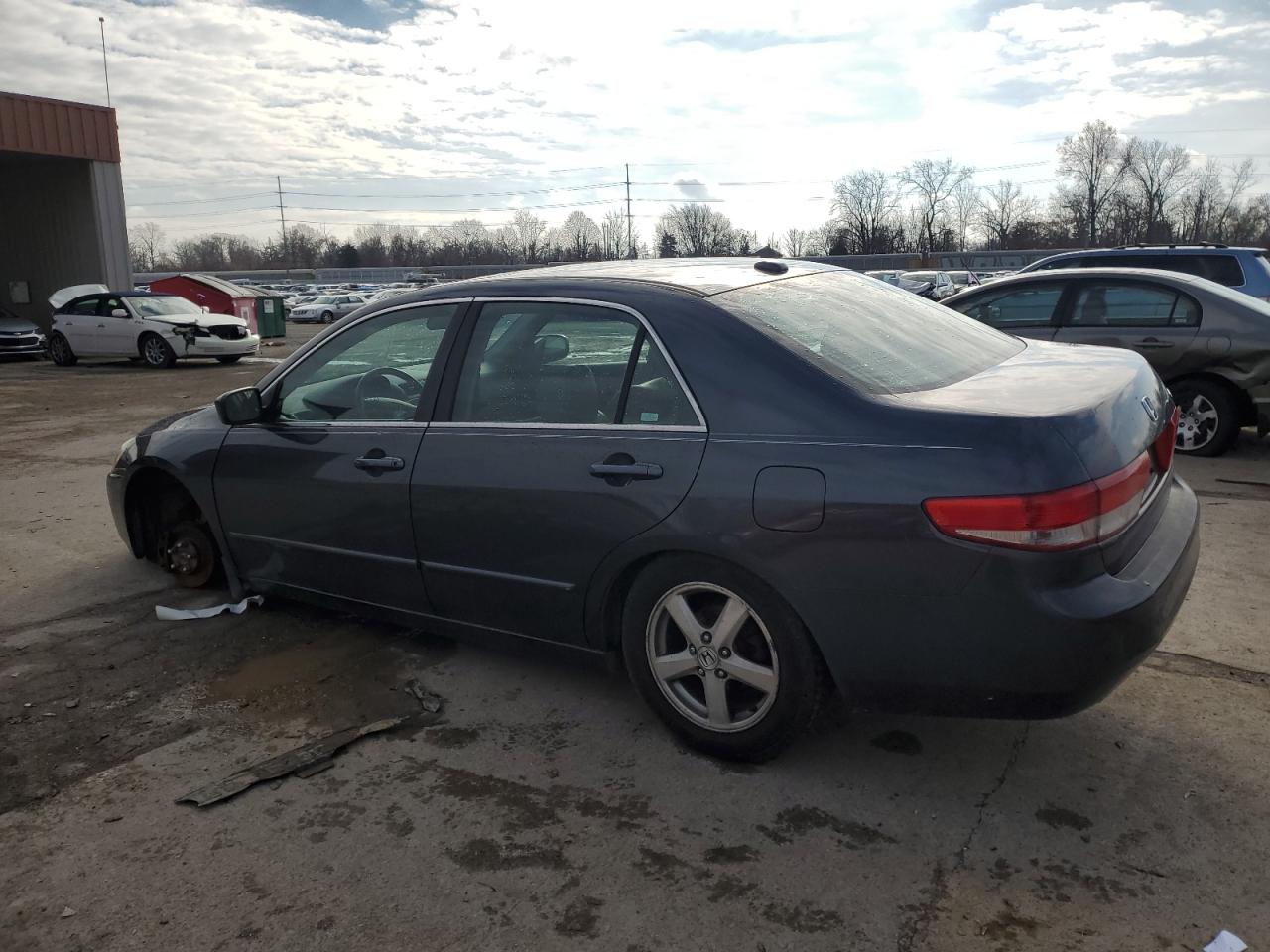 Изображение 2 2004 HONDA ACCORD EX 2004 с VIN 1HGCM56894A015626