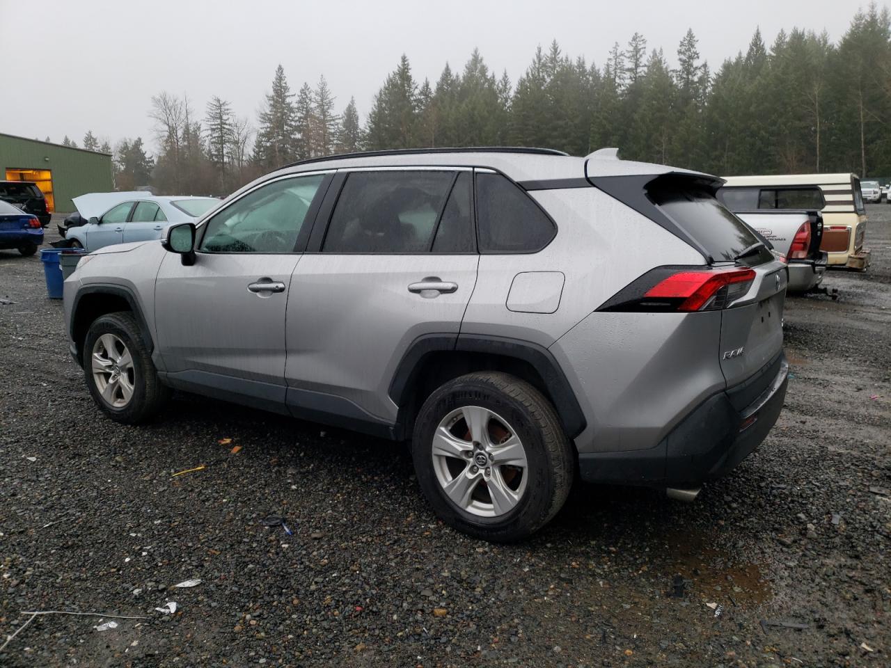 Image 2 of 2019 TOYOTA RAV4 XLE 2019 with VIN 2T3P1RFV0KC015780