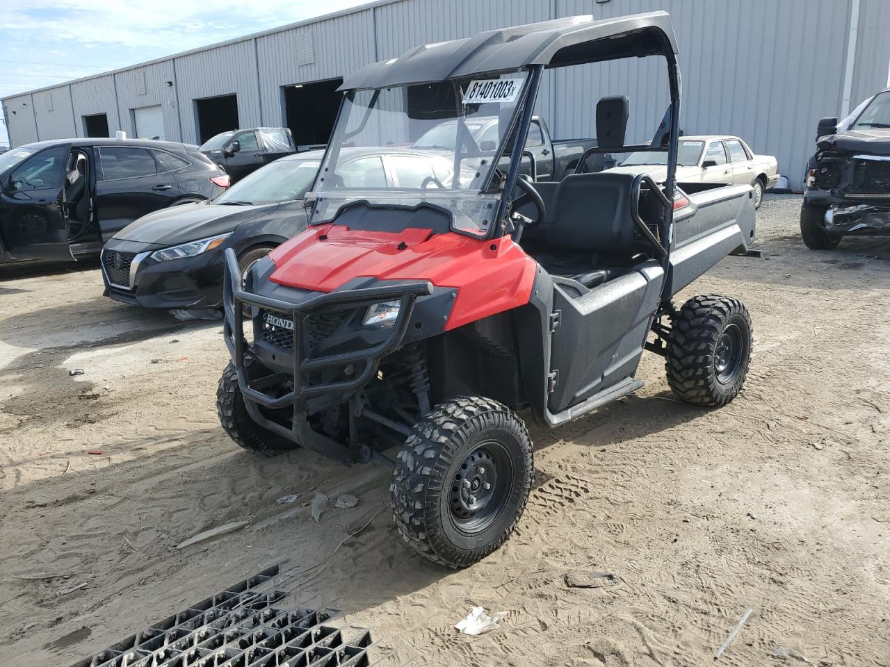 Obraz 2 z 2020 HONDA SXS700 M2 2020 z VIN 1HFVE0291L4600824