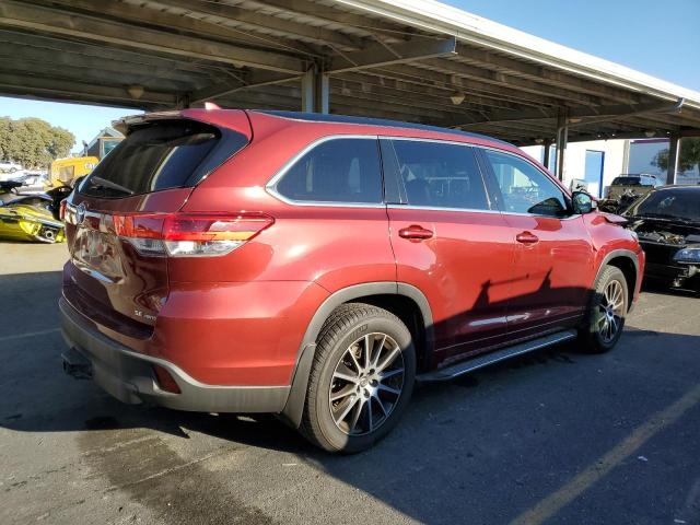 Image 3 of 2018 TOYOTA HIGHLANDER SE 2018 with VIN 5TDJZRFH6JS871771