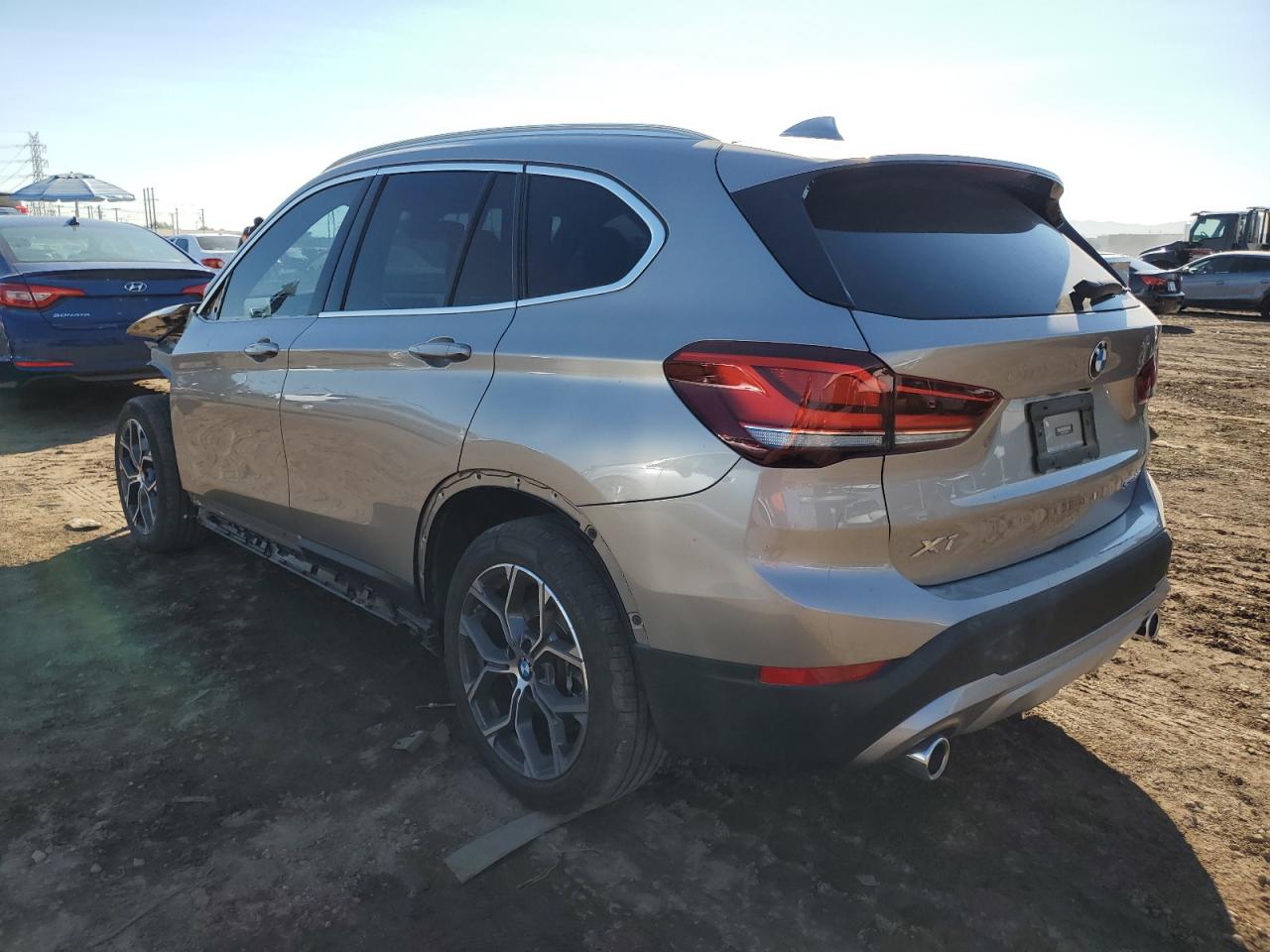 Изображение 2 2022 BMW X1 SDRIVE28I 2022 с VIN WBXJG7C02N5U91334