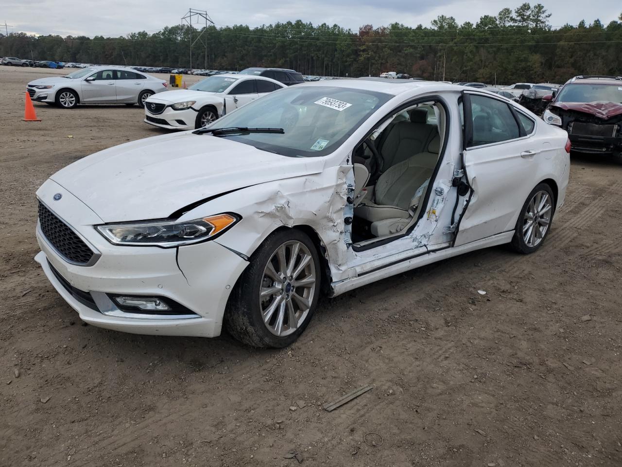 Изображение 1 2017 FORD FUSION TITANIUM 2017 с VIN 3FA6P0K92HR392479