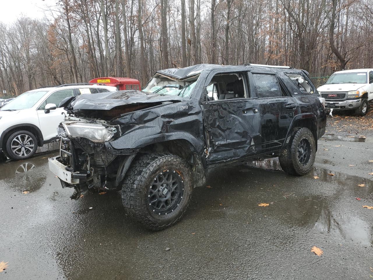 Изображение 1 2018 TOYOTA 4RUNNER SR5/SR5 PREMIUM 2018 с VIN JTEBU5JRXJ5497467