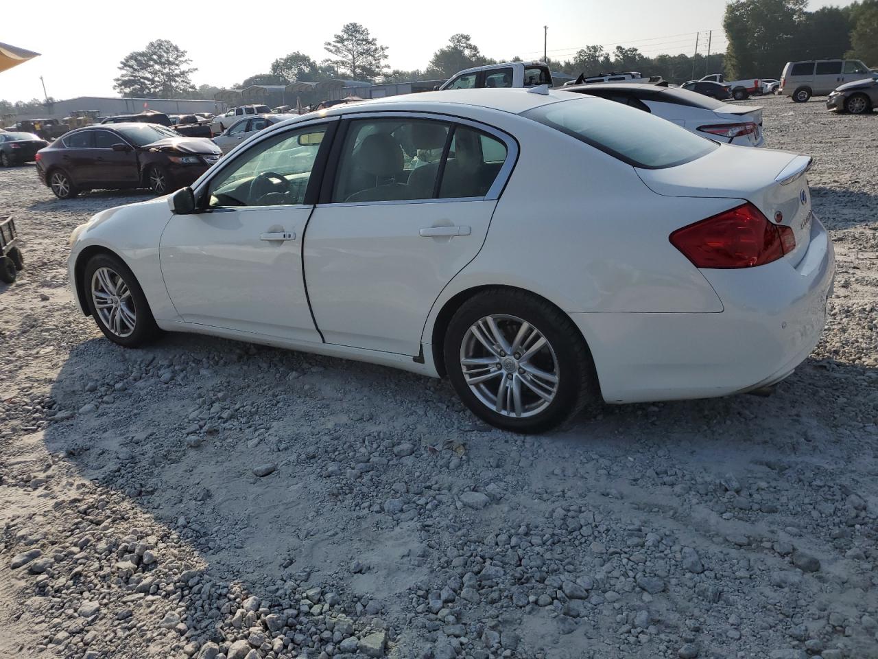 Obraz 2 z 2011 INFINITI G37 BASE 2011 z VIN JN1CV6AP0BM303114