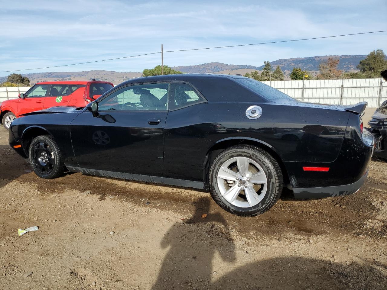 Изображение 2 2023 DODGE CHALLENGER SXT 2023 с VIN 2C3CDZAG1PH503628