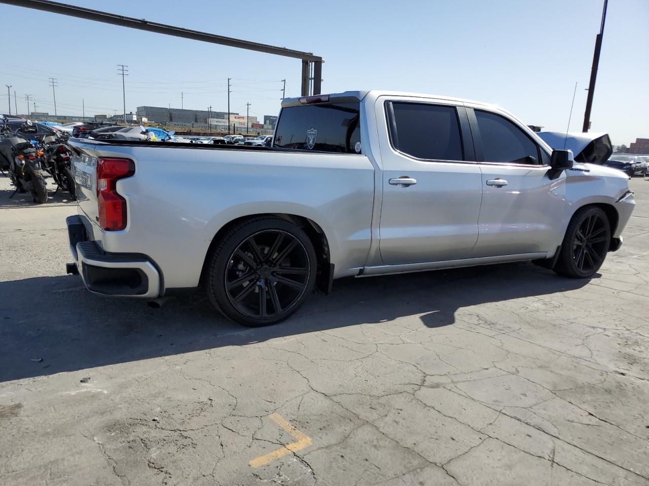 Image 3 of 2019 CHEVROLET SILVERADO C1500 LT 2019 with VIN 3GCPWCED9KG224523