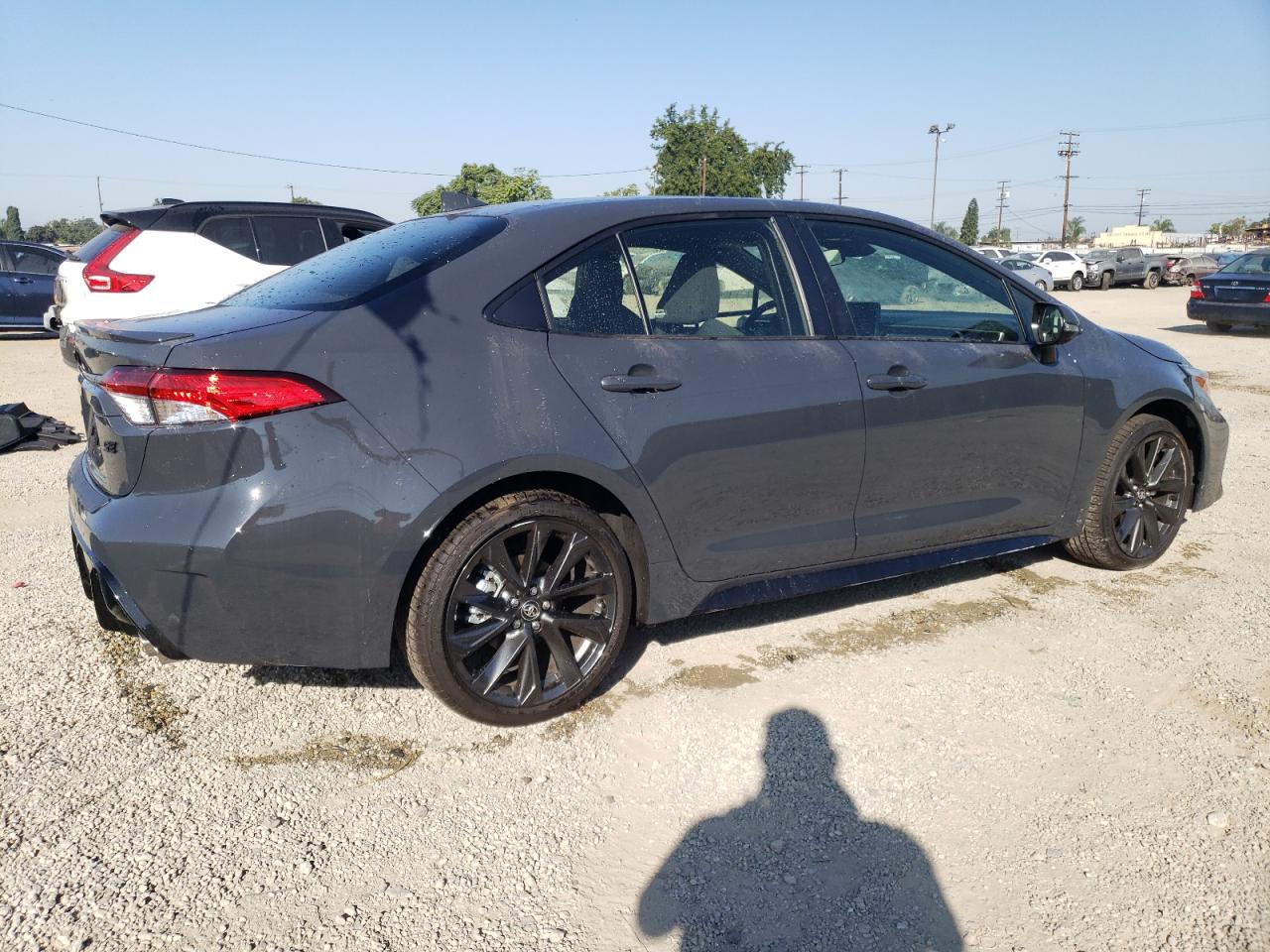 Image 3 of 2023 TOYOTA COROLLA SE 2023 with VIN JTDP4MCEXP3517915