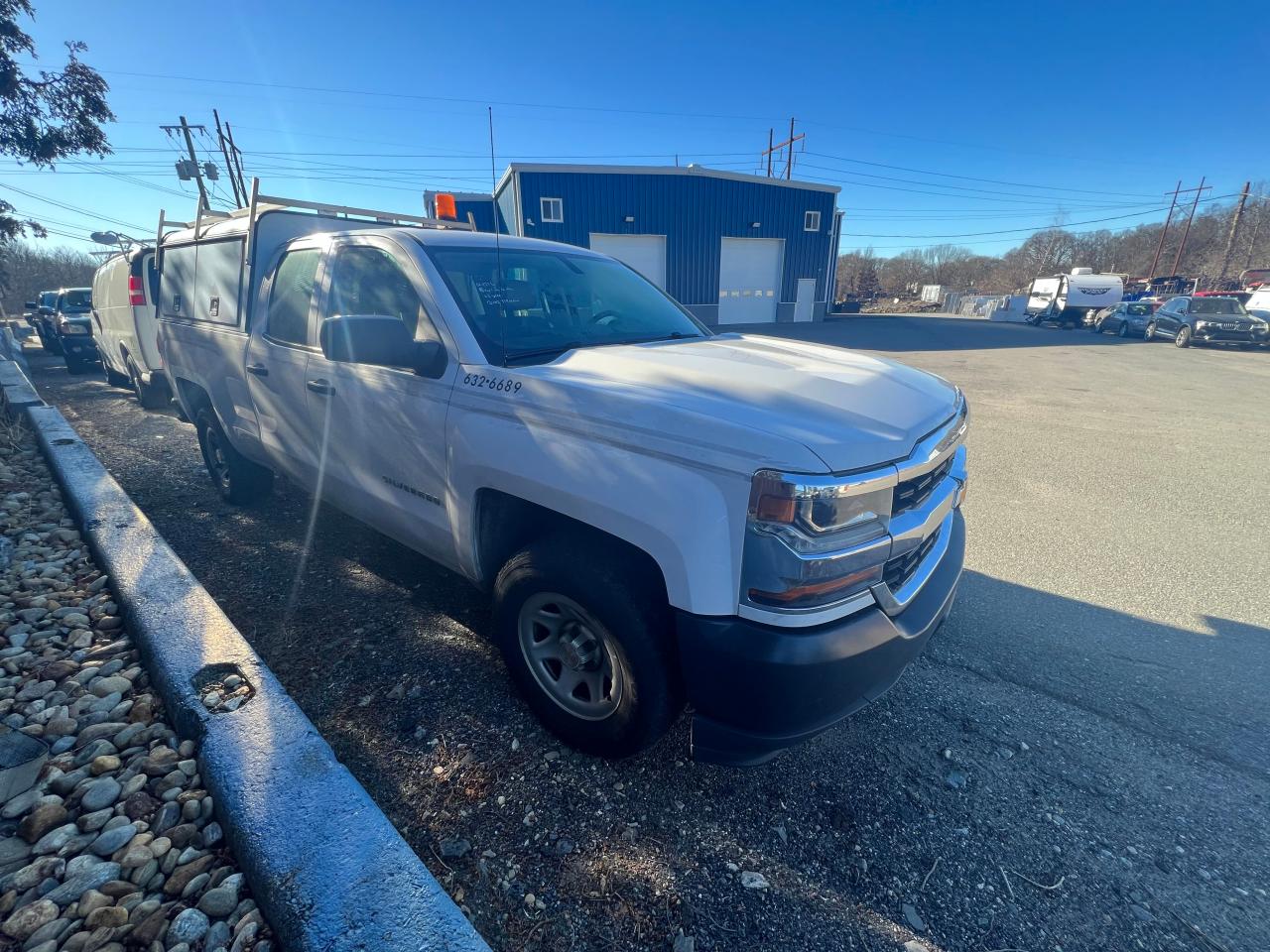 Image 1 of 2016 CHEVROLET SILVERADO K1500 2016 with VIN 1GCVKNEC1GZ386921