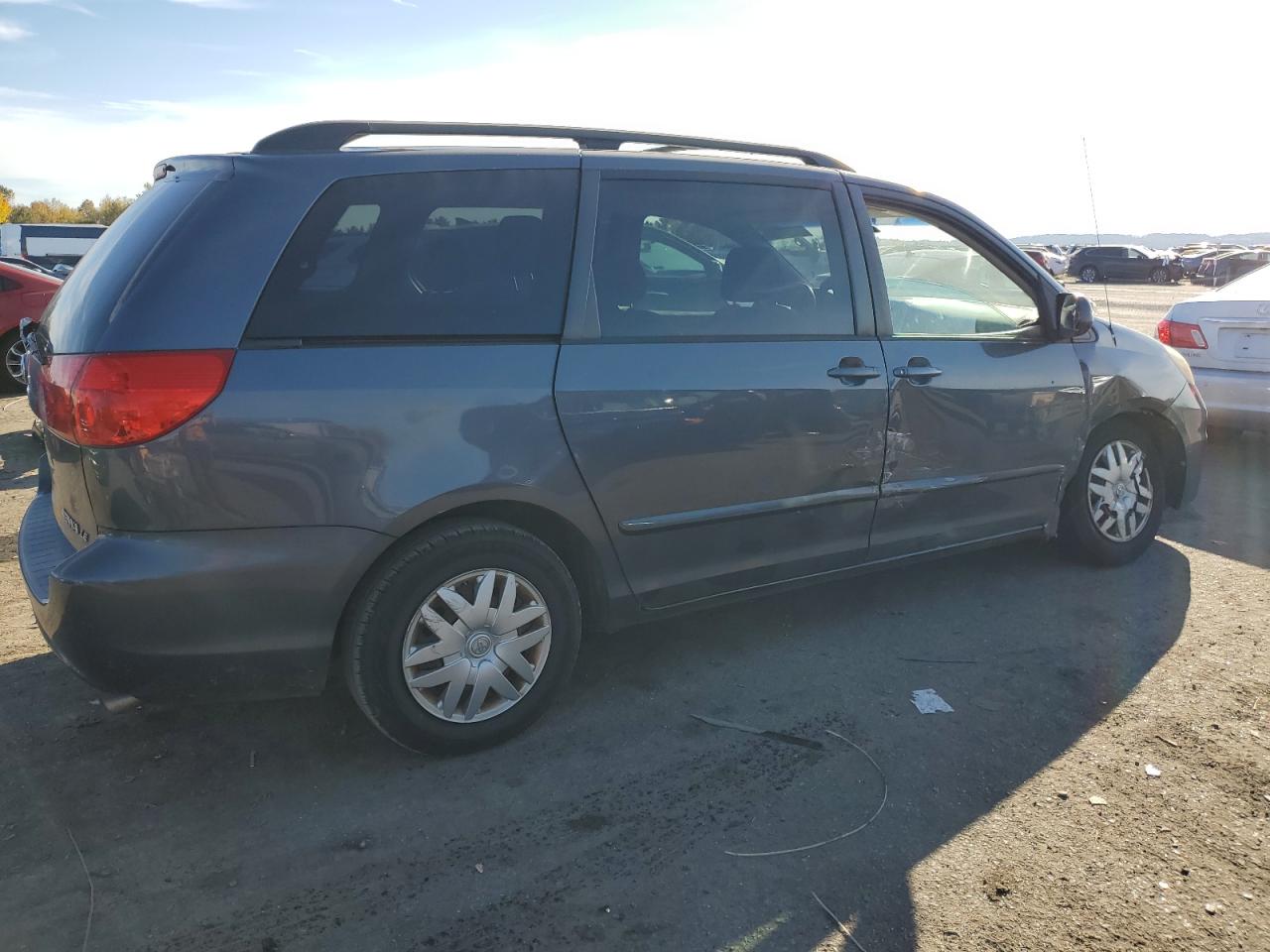 Изображение 3 2007 TOYOTA SIENNA CE 2007 с VIN 5TDZK23C77S015458