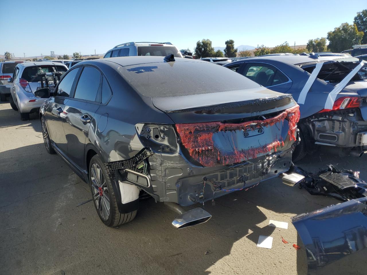 Изображение 2 2023 KIA FORTE GT 2023 с VIN 3KPF44AC4PE642723