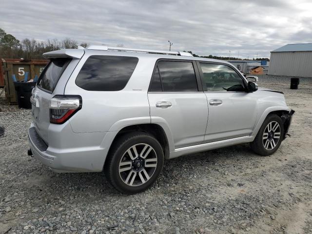 Image 3 of 2019 TOYOTA 4RUNNER SR5 2019 with VIN JTEZU5JRXK5207311