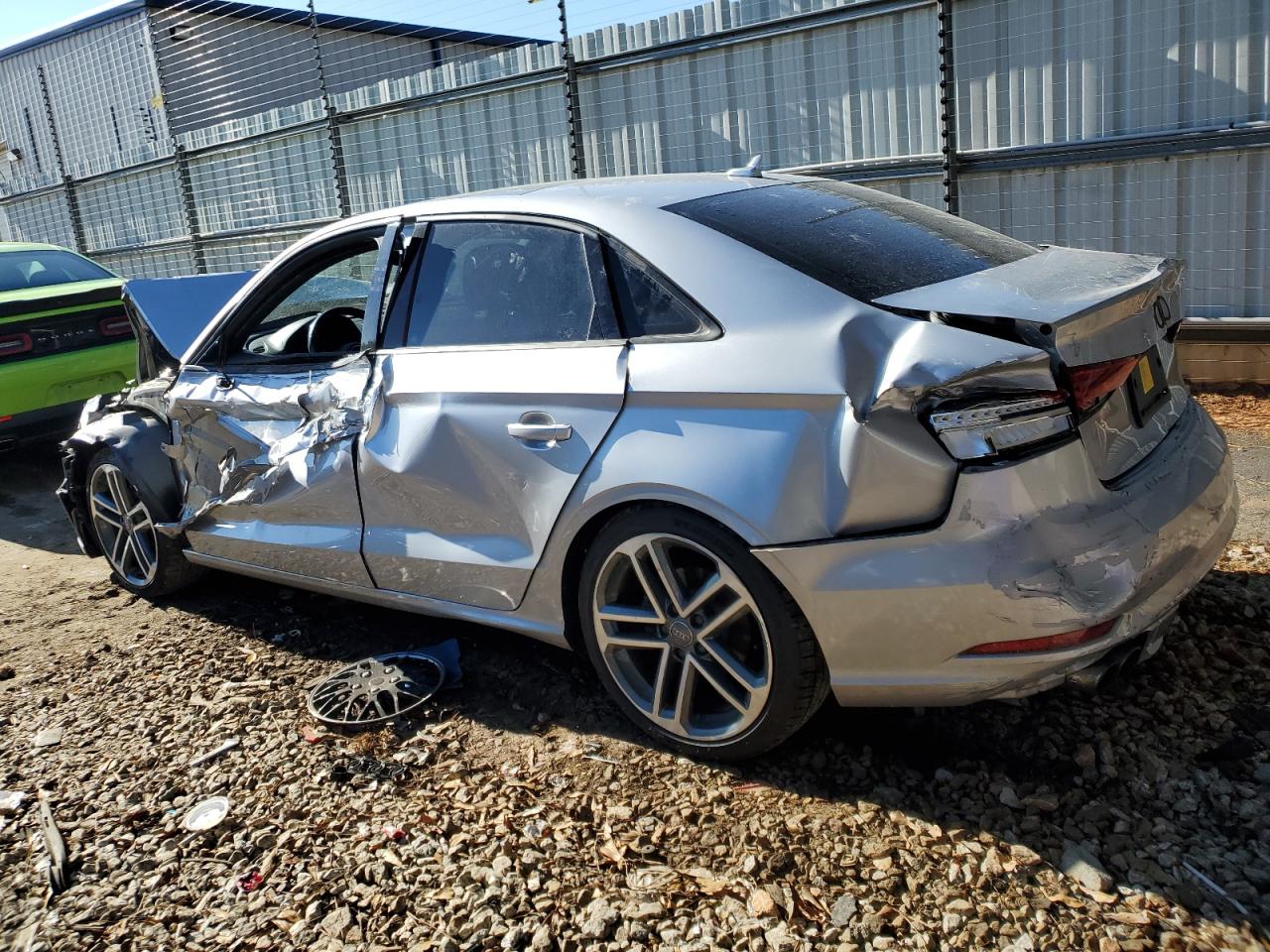 Image 2 of 2018 AUDI A3 PREMIUM 2018 with VIN WAUAUGFF1J1004645