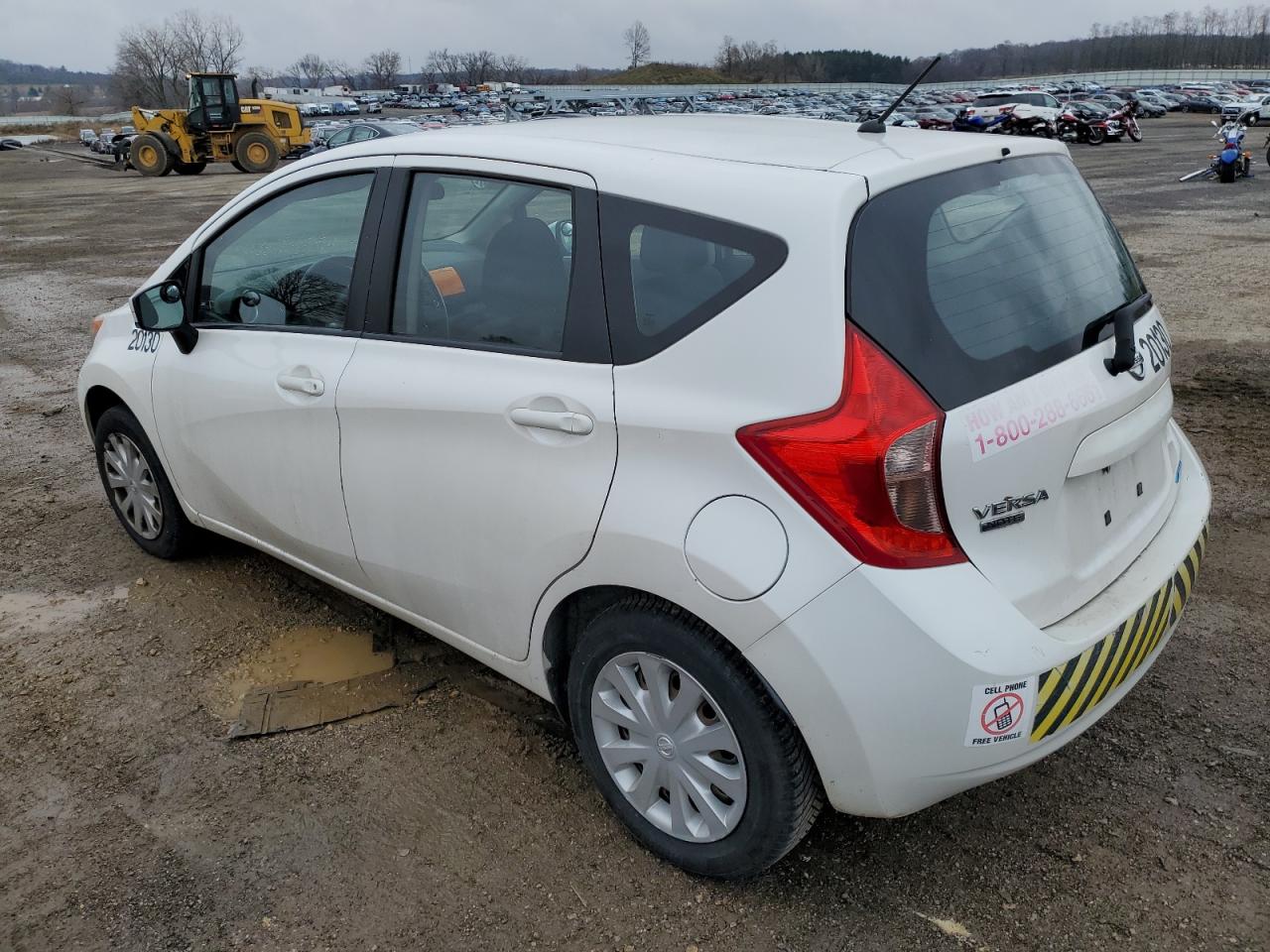 Image 2 of 2015 NISSAN VERSA NOTE S 2015 with VIN 3N1CE2CP3FL381490