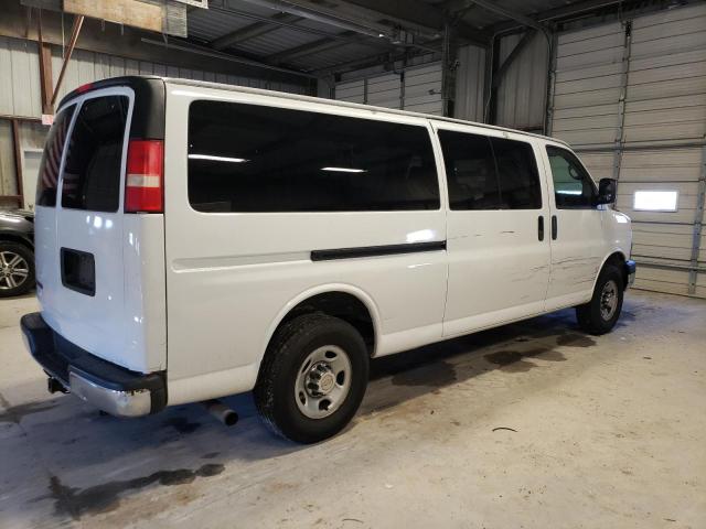 Image 3 of 2009 CHEVROLET EXPRESS G3500  2009 with VIN 1GAHG39K491124521