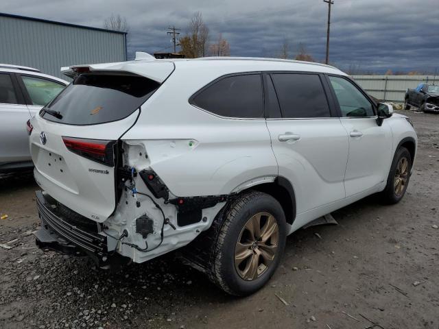 Obraz 3 z 2023 TOYOTA HIGHLANDER HYBRID BRONZE EDITION 2023 z VIN 5TDABRCH2PS581268